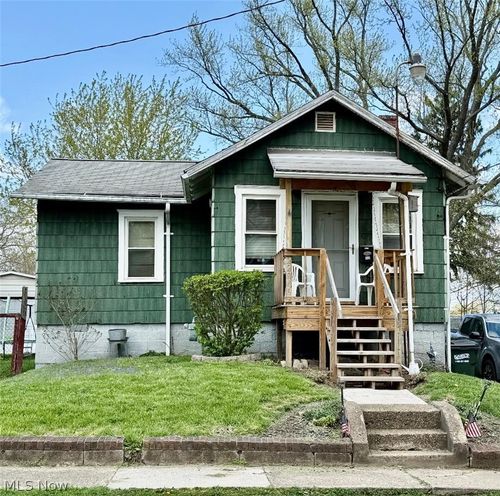 22846 Norman Ave, Alliance, OH, 44601-3446 | Card Image