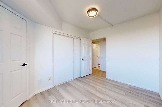 PH-201 - 1 Emerald Lane, Condo with 2 bedrooms, 2 bathrooms and null parking in Thornhill ON | Image 23