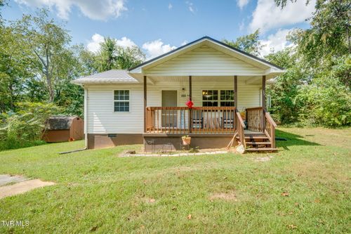 223 1/2 Spring St, Jonesborough, TN, 37659-1325 | Card Image