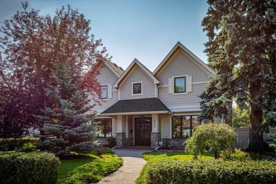 623 38 Ave Sw, House detached with 6 bedrooms, 5 bathrooms and 2 parking in Calgary AB | Image 1