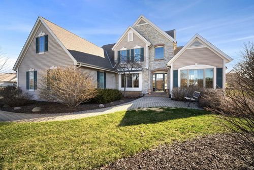 W316S8904 Laurens Parkway, Mukwonago, WI, 53149 | Card Image