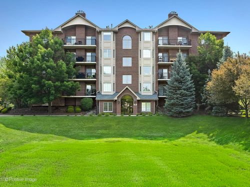 unit-3d-6655 S Cass Ave, Westmont, IL, 60559-3366 | Card Image