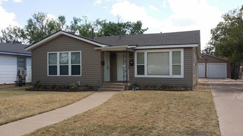 833 E North 15th St, Abilene, TX, 79601-3809 | Card Image
