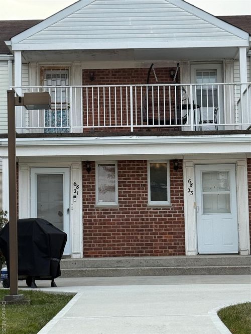 21a-68 Cloverdale Blvd, Oakland Gardens, NY, 11364 | Card Image