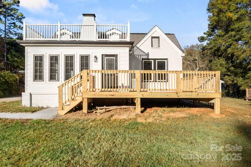 1011 N 14th St, Bessemer City, NC, 28016-6666 | Card Image