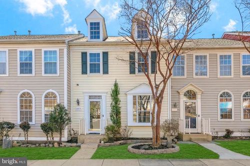 14317 Flomation Ct, CENTREVILLE, VA, 20121-5719 | Card Image