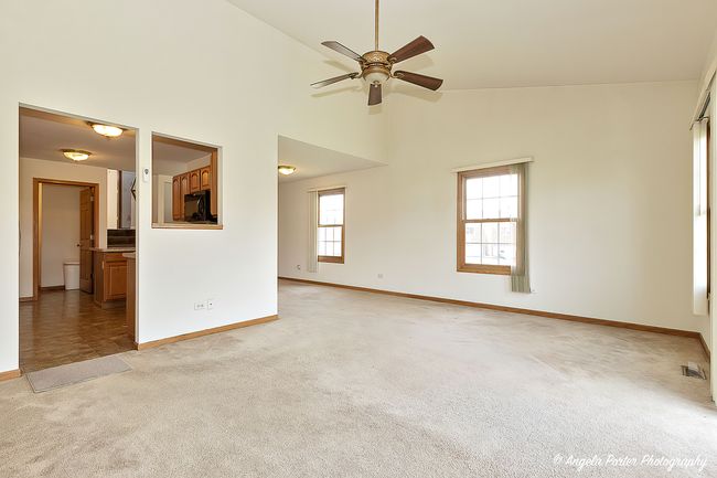 5832 Fieldstone Trl, Townhouse with 2 bedrooms, 4 bathrooms and 2 parking in MCHENRY IL | Image 7
