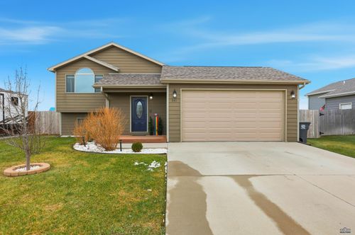541 Pride Ct, Box Elder, SD, 57719-8508 | Card Image