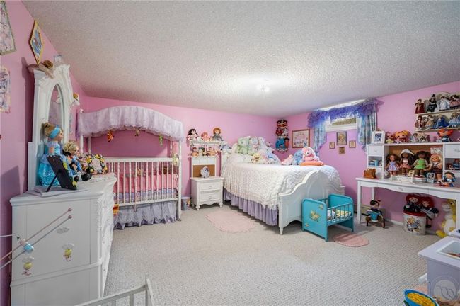 Basement Bed 1- open | Image 27
