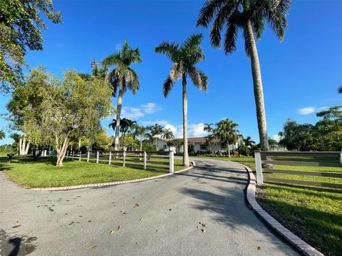 16490 Sw 244th St, Homestead, FL, 33031-1344 | Card Image