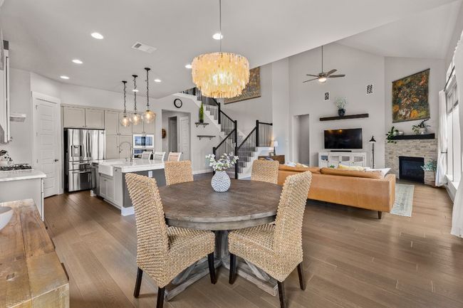 356 Coyote Creek Way, House other with 4 bedrooms, 4 bathrooms and 5 parking in Kyle TX | Image 17