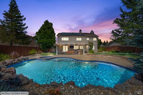 907 Dunerose Court, Vacaville, CA, 95687 | Card Image