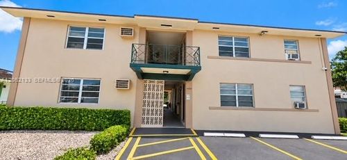 6-6430 W Flagler St, Miami, FL, 33144-3065 | Card Image