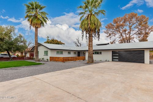 5518 E Thomas Rd, Phoenix, AZ, 85018-8109 | Card Image