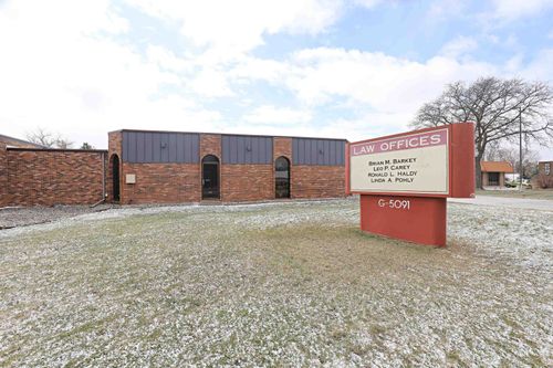 5091 Miller Rd, Flint, MI, 48507-1043 | Card Image