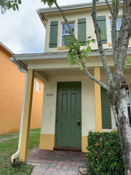 2155 Se Bell Isle Dr, Port St. Lucie, FL, 34952-8009 | Card Image