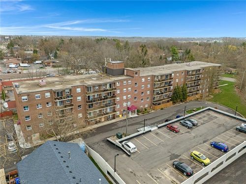 114-793 Colborne Street, Brantford, ON, N3S7J3 | Card Image