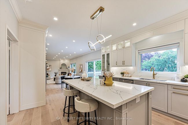 70 Macrill Rd, House other with 5 bedrooms, 5 bathrooms and 5 parking in Markham ON | Image 19