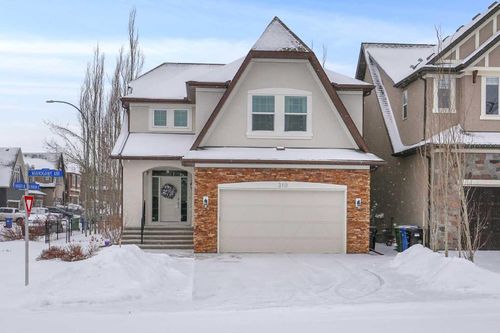 310 Mahogany Manor Se, Home with 5 bedrooms, 3 bathrooms and 4 parking in Calgary AB | Card Image
