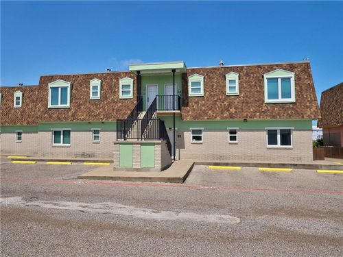 33-700 Island Retreat Rd, Port Aransas, TX, 78373-6064 | Card Image