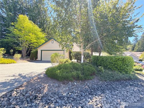 15 Leighbrook Ln, Port Ludlow, WA, 98365-8745 | Card Image
