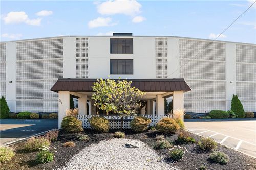 apt-109-143 Hoffman Ave, Cranston, RI, 02920-4538 | Card Image