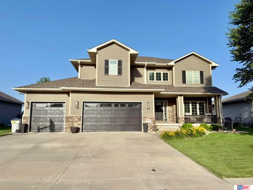 2230 Meadow Ln, Seward, NE, 68434-3046 | Card Image