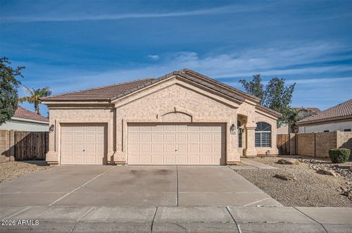 658 E Ranch Rd, Gilbert, AZ, 85296-3556 | Card Image