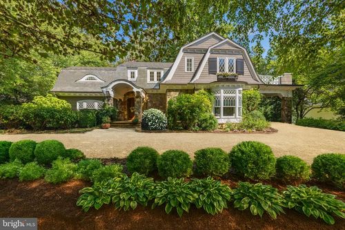 1880 Virginia Ave, MCLEAN, VA, 22101-4934 | Card Image
