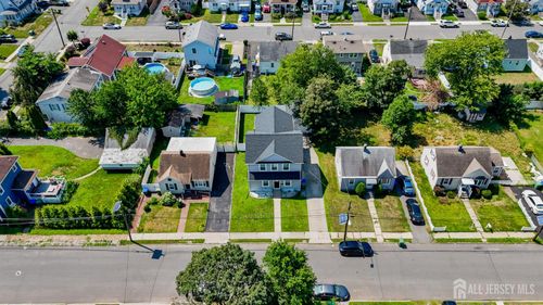 13 Albany St, Edison, NJ, 08837-3223 | Card Image