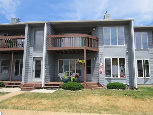 unit-50-403 W Lake St, Tawas City, MI, 48763-9365 | Card Image