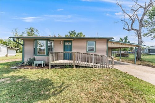 707 N 6th St, Rogers, AR, 72756-3623 | Card Image