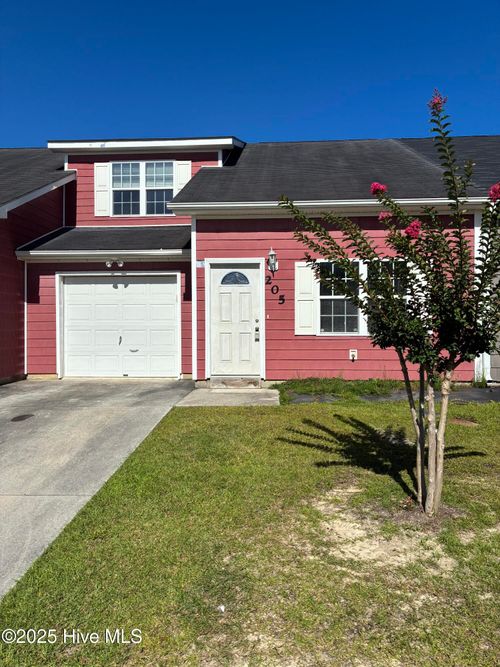 205 Jessie Cir, Hubert, NC, 28539-3722 | Card Image