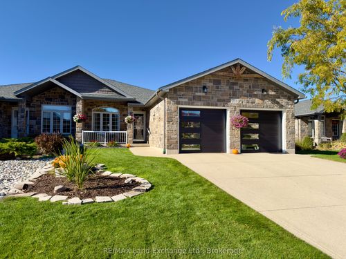 210 Stickel St, Port Elgin, ON, N0H2C1 | Card Image