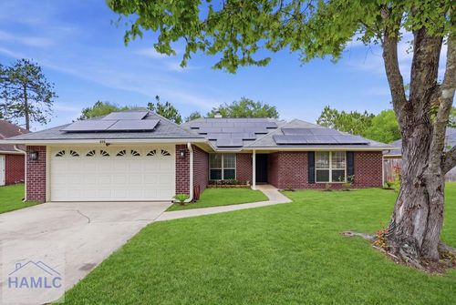 211 Wentworth Way, Hinesville, GA, 31313-9531 | Card Image