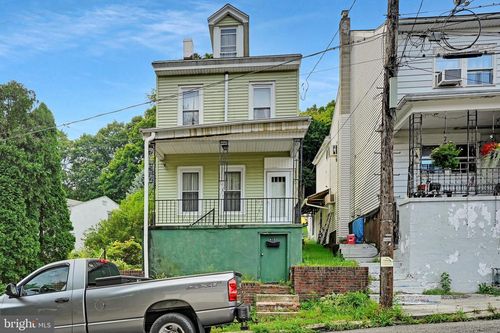415 Boone St, POTTSVILLE, PA, 17901-3407 | Card Image