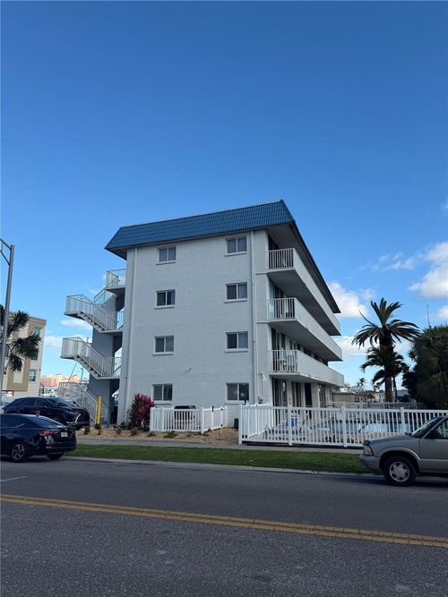 apt-16-800 Bayway Blvd, CLEARWATER BEACH, FL, 33767-2658 | Card Image