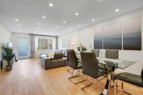 apt-302-401 Golden Isles Dr, Hallandale Beach, FL, 33009-7511 | Card Image