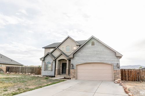 1902 35, Vernal, UT, 84078-4829 | Card Image
