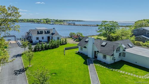 53 Old Neck Rd S, Center Moriches, NY, 11934-3114 | Card Image