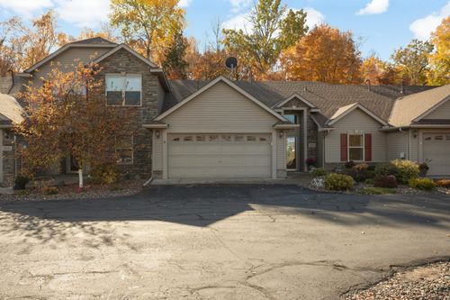 29507 Mentzer Ct, Lindstrom, MN, 55045-7039 | Card Image