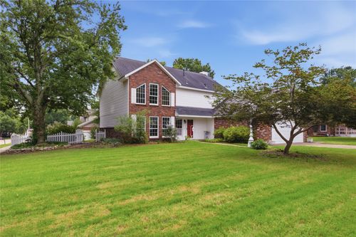103 W Quanah Ct, Broken Arrow, OK, 74011-4115 | Card Image