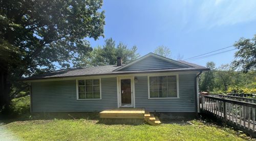 152 S Kent Rd, Gaylordsville, CT, 06755-1205 | Card Image