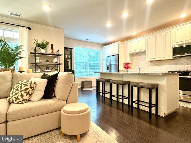 UNIT-103 - 23245 Milltown Knoll Sq, Condo with 2 bedrooms, 3 bathrooms and null parking in ASHBURN VA | Image 8