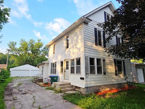 1110 Elm St, Webster City, IA, 50595-1925 | Card Image