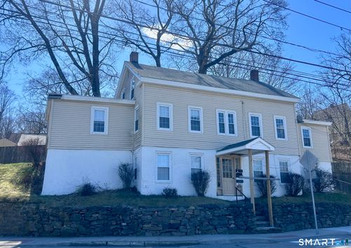 203 School St, Putnam, CT, 06260-1653 | Card Image