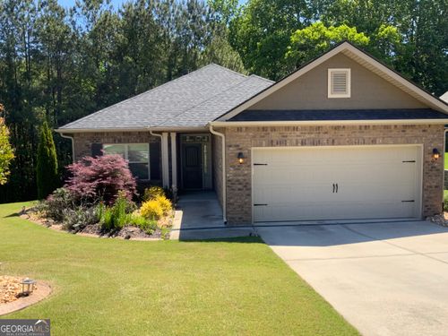 832 Hidden Hollow Cir, Commerce, GA, 30529-7762 | Card Image