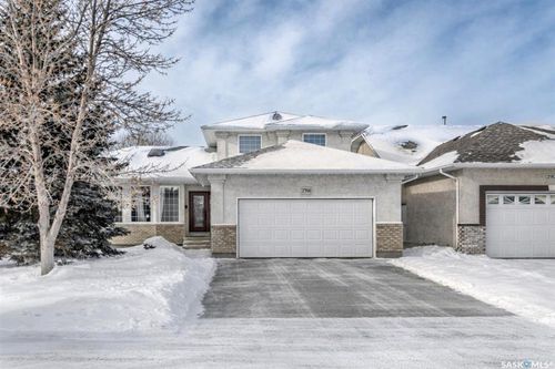2916 Wimbledon Drive, Regina, SK, S4V2Y2 | Card Image