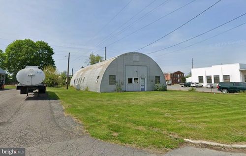 55-49-55 S Maple St, Kutztown, PA, 19530-1520 | Card Image