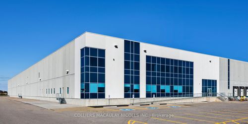 2-100 Ironside Dr, Brampton, ON, L7A0X4 | Card Image